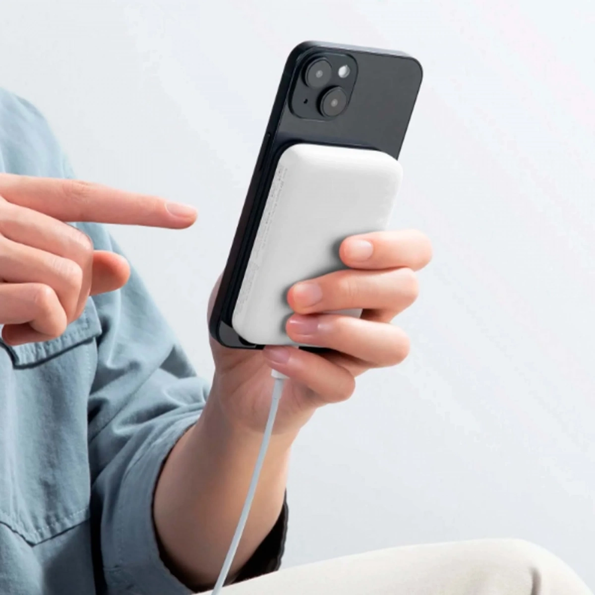 Внешний аккумулятор Anker 321 Magnetic Battery MagGo 5000 mAh, Белый (A1616). Фото 3