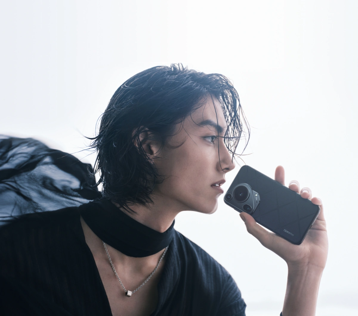 Смартфон Huawei Pura 70 Ultra 16/512Гб Чёрный. Фото 5